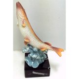 Figur Fisch Forelle Angeln auf Marmorsockel 17cm Figur Fisch Forelle Angeln auf Marmorsockel 17cm