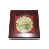 Trophäe Medaille im Holz Etui inkl Wunschemblem Trophäe Medaille im Holz Etui inkl Wunschemblem